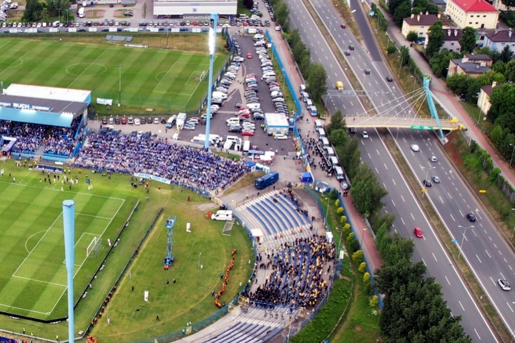 Rozbiórka wieży na stadionie Ruchu Chorzów. Będą utrudnienia na DTŚ-ce