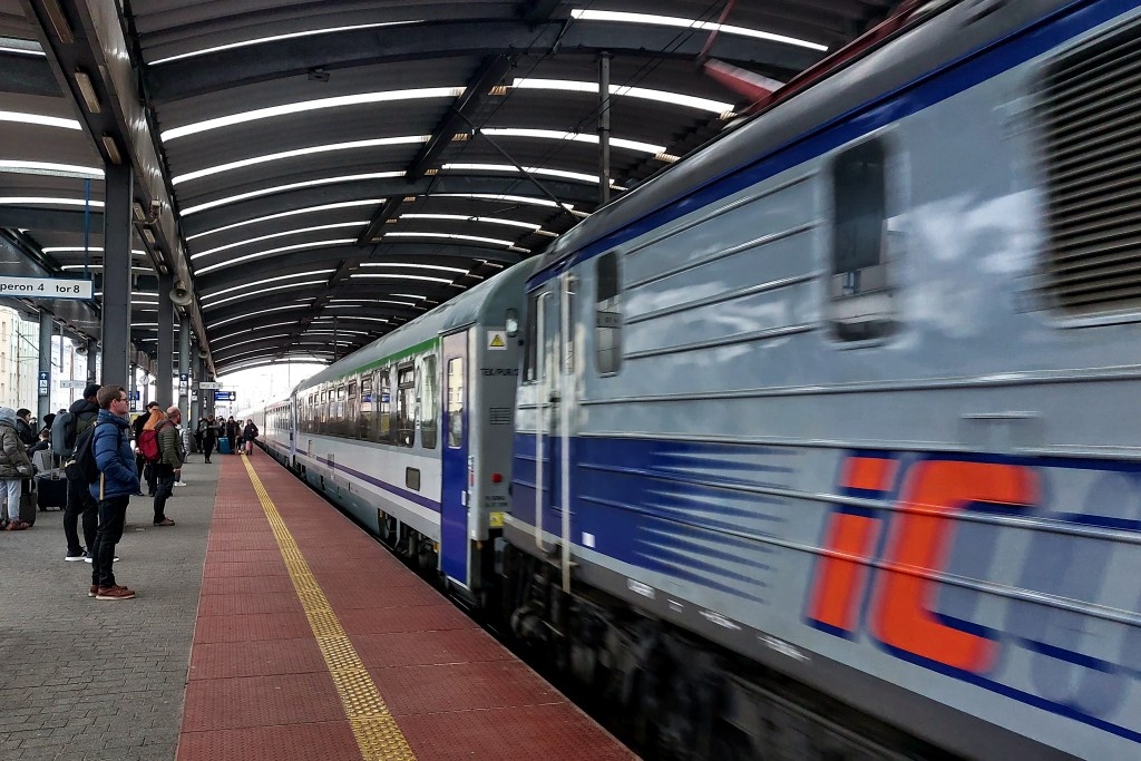 Dzień dobry Katowice. Od dzisiaj wyższe ceny biletów PKP Intercity