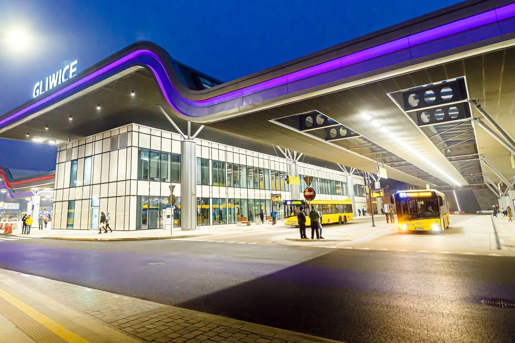Dzisiaj uruchomiono kolejną metropolitalną linię autobusową