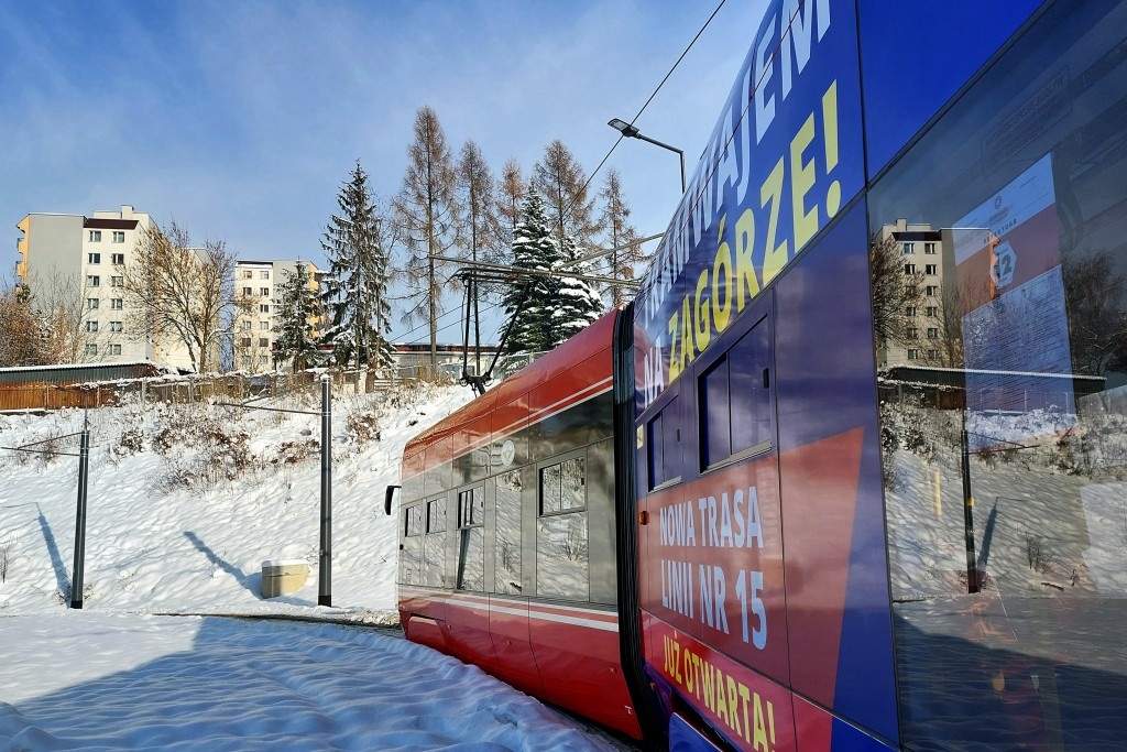 „Piętnastka” z Sosnowca do Katowic dla wytrwałych lub miłośników. Mogłoby być szybciej