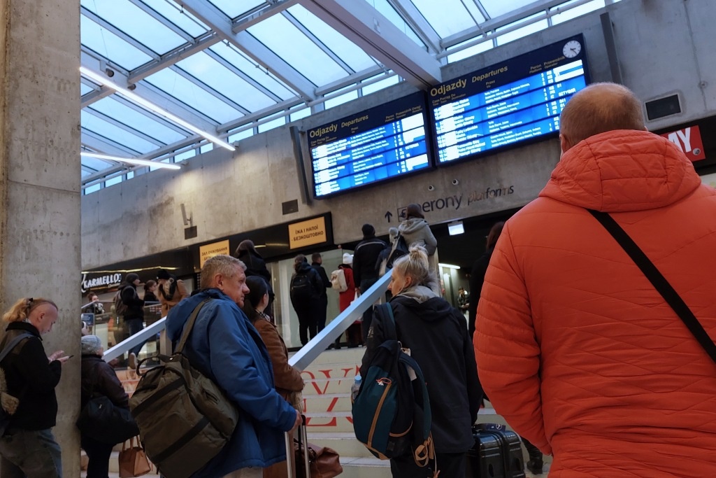 Koleje Śląskie twierdzą, że jest „pełna jedność” ws. podwyżki. Konduktor: Wielu pracowników się nie zgadza