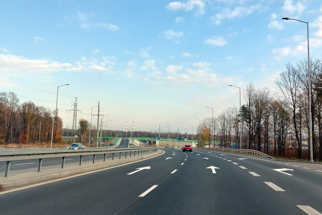 Szkody górnicze na DK81. Dzisiaj ruszają prace
