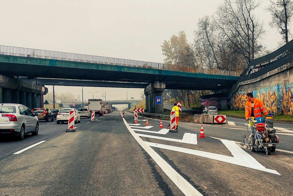 Remont S86 na finiszu. Jedna jezdnia zostanie otwarta i wiadomo, kiedy gotowa będzie druga