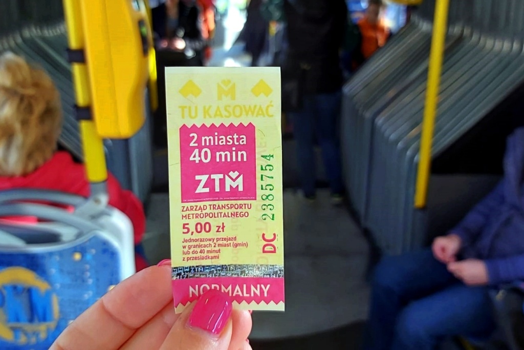 Od jutra do starego biletu ZTM potrzebny jest bilet uzupełniający