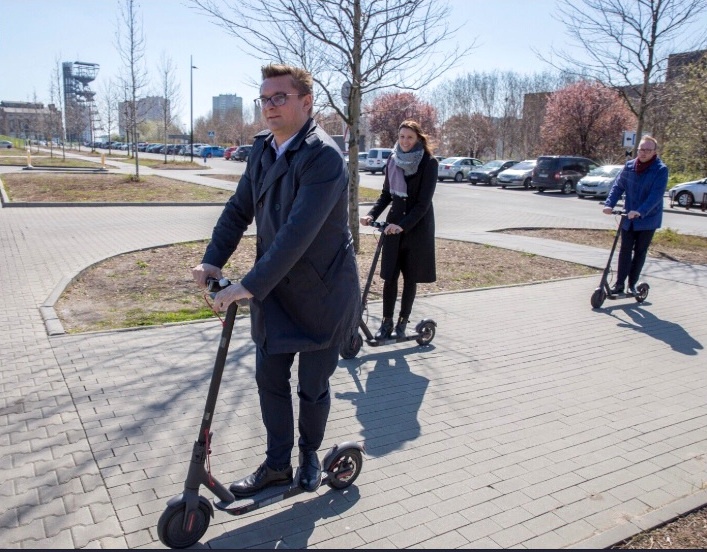 Prezydent Katowic dostał nagrodę „Lider Transportu Publicznego