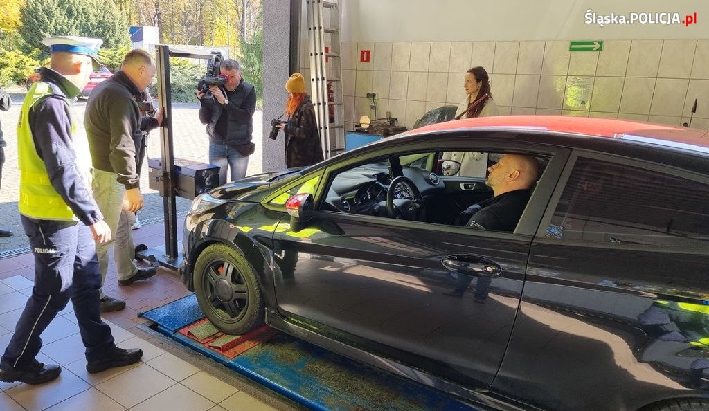 W wybranych stacjach diagnostycznych można za darmo sprawdzić ustawienie świateł
