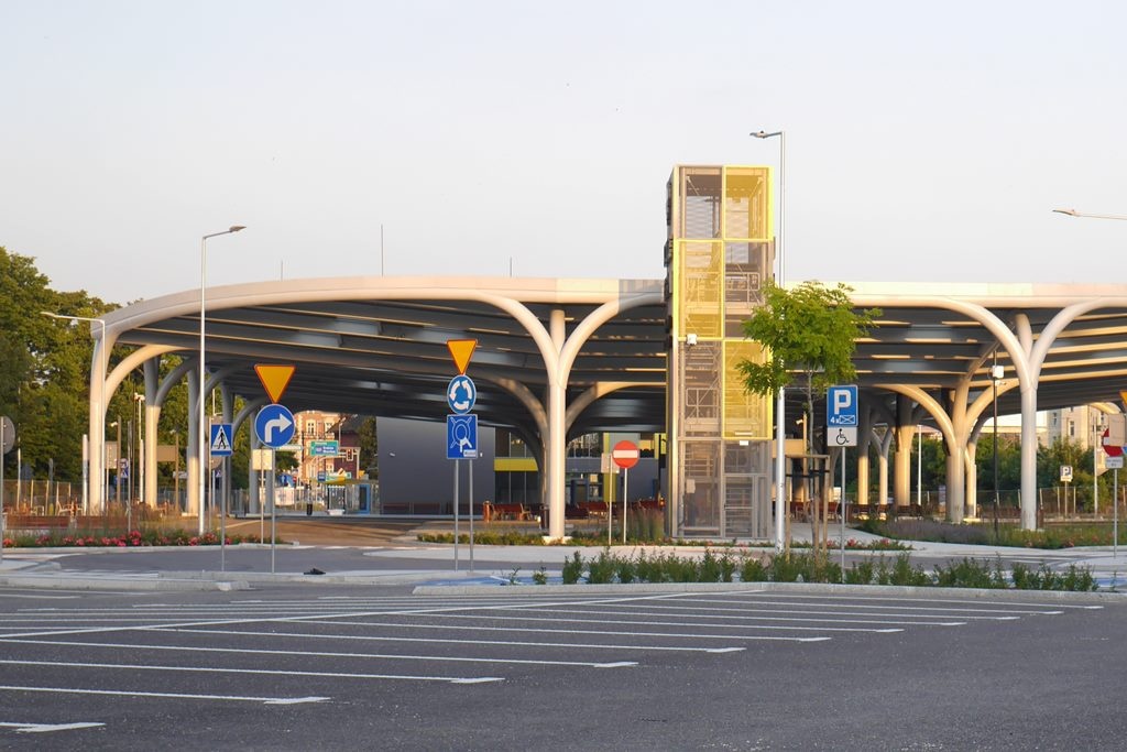 Katowice przegrały w sądzie z wojewodą w sprawie opłaty dodatkowej za brak opłaconego parkingu. Ale i tak mogą ją pobierać