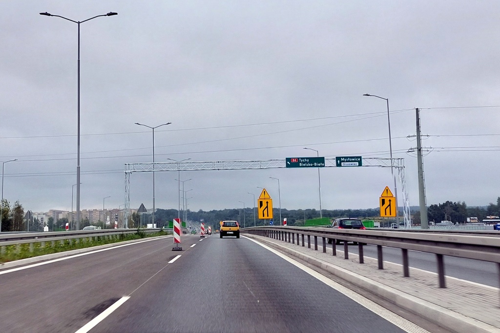 Poprawki na węźle w Giszowcu. Miasto ma zastrzeżenia do wykonanych prac