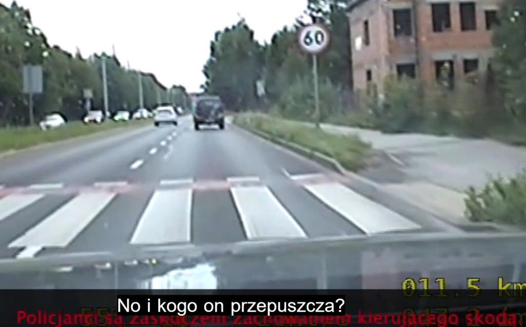 Kierowcy: policyjne BMW prowokuje. Policja: kierowca dziwnie się zachował