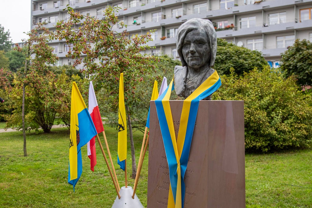 Krystyna Bochenek została uhonorowana w Galerii Artystycznej