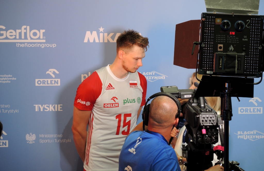 Polska pokonała USA i w sobotę zagra w Spodku o awans do finału MŚ w siatkówce