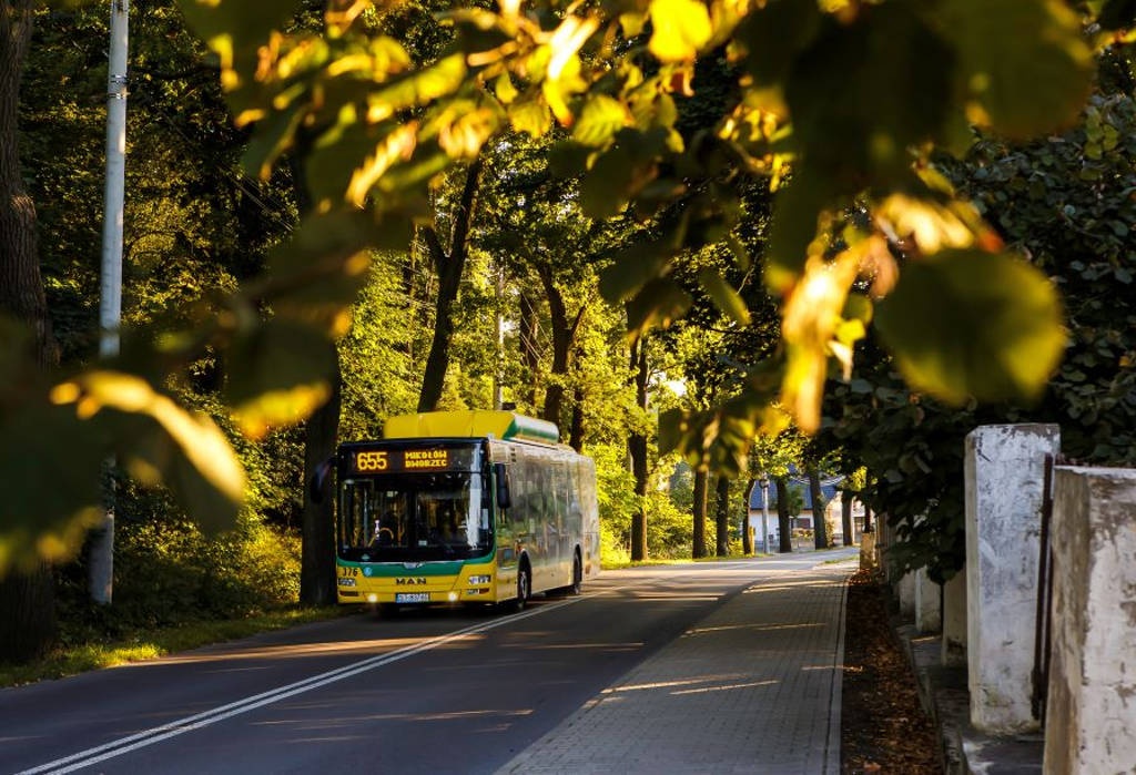 Od dzisiaj co czwarty przystanek w Mikołowie zmienia nazwę