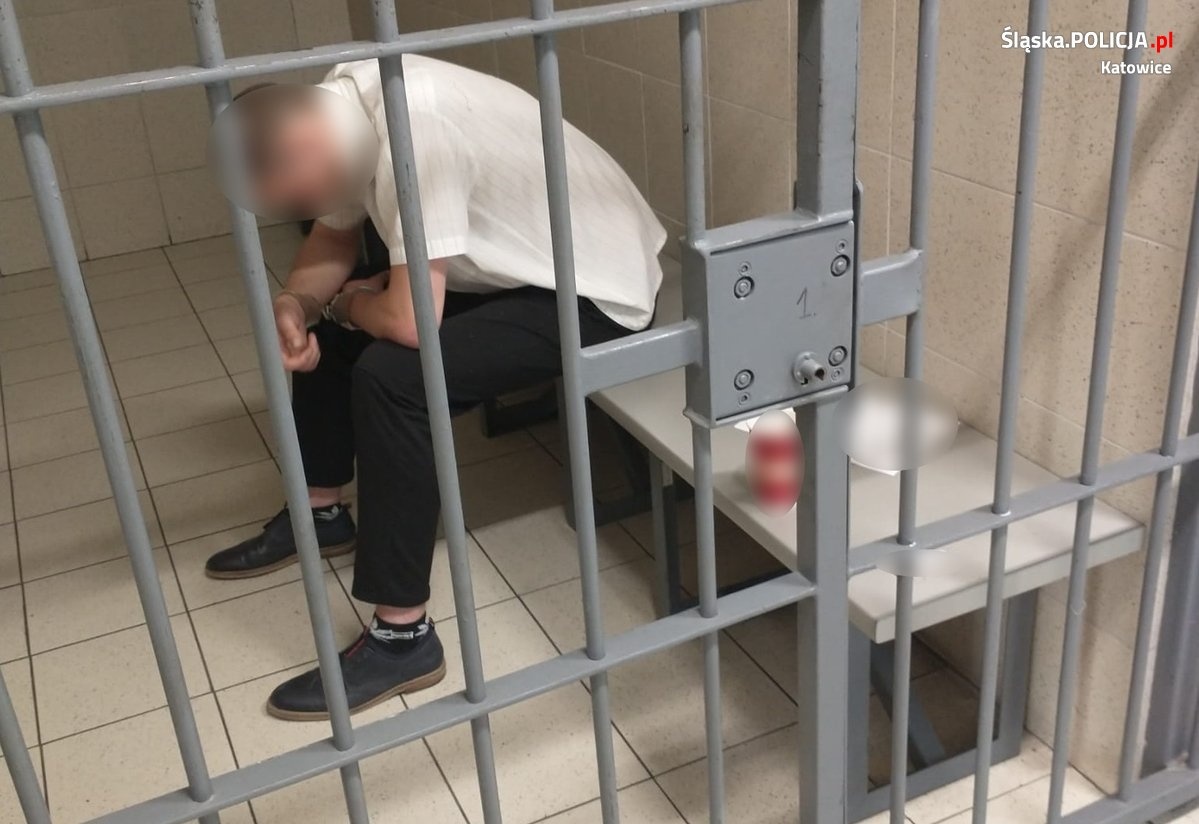 Przyjechali z Kielc na wieczór kawalerski do Katowic i wywołali bójkę. Jeden z mężczyzn zaatakował nożem