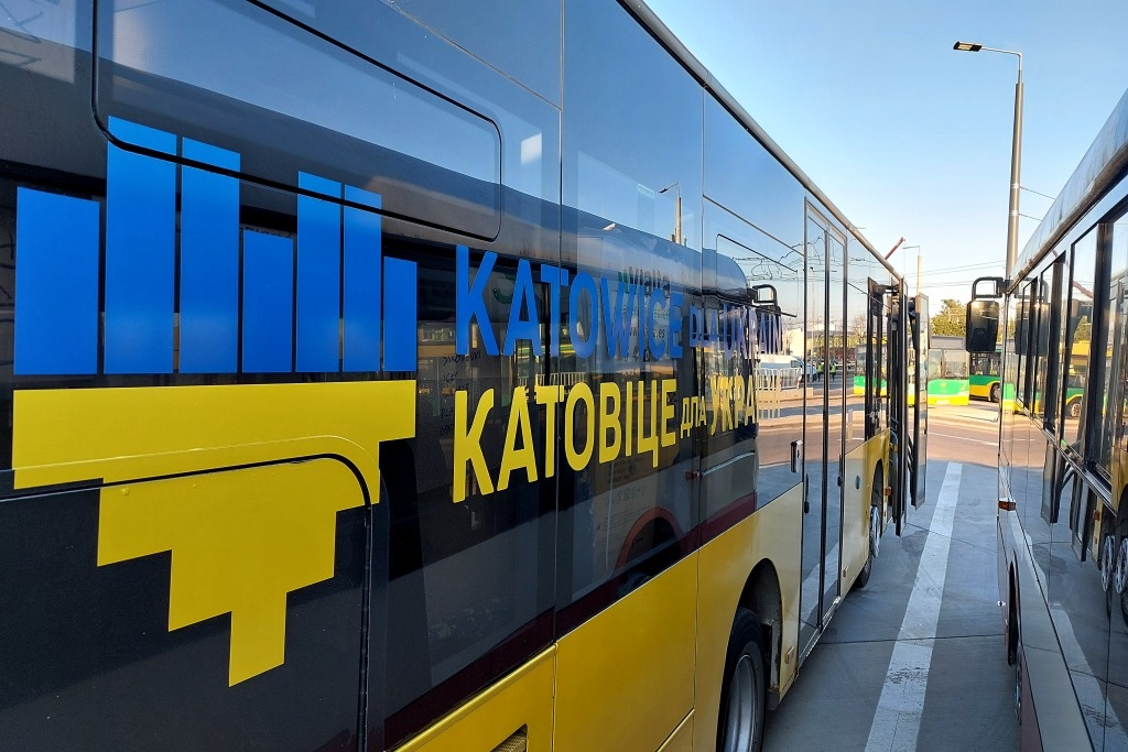 Ukraińscy uchodźcy nie będą już mogli za darmo jeździć komunikacją miejską ZTM