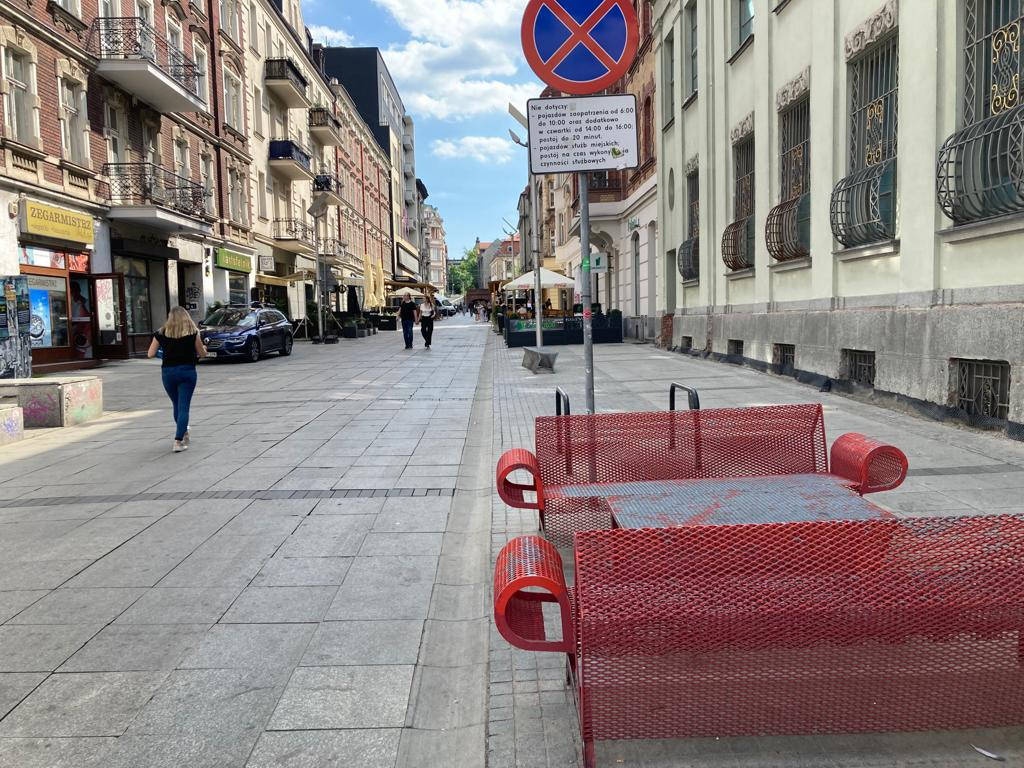 Po ul. Mielęckiego będą jeździć autobusy