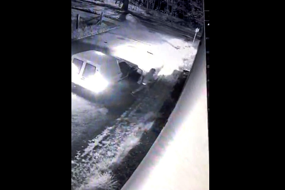 Nowa strażnica OSP w Katowicach została pomalowana przez kiboli Ruchu [WIDEO]