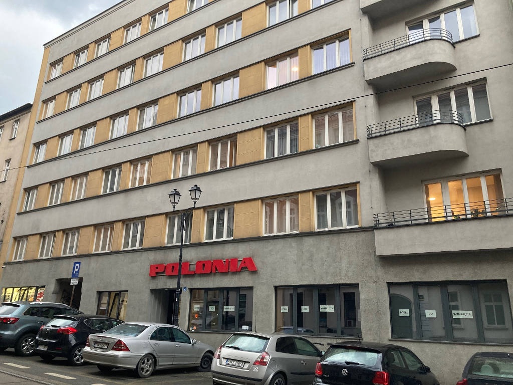 W Katowicach powstają kolejne miejsca dla uchodźców. Miasto wynajęło prywatny akademik