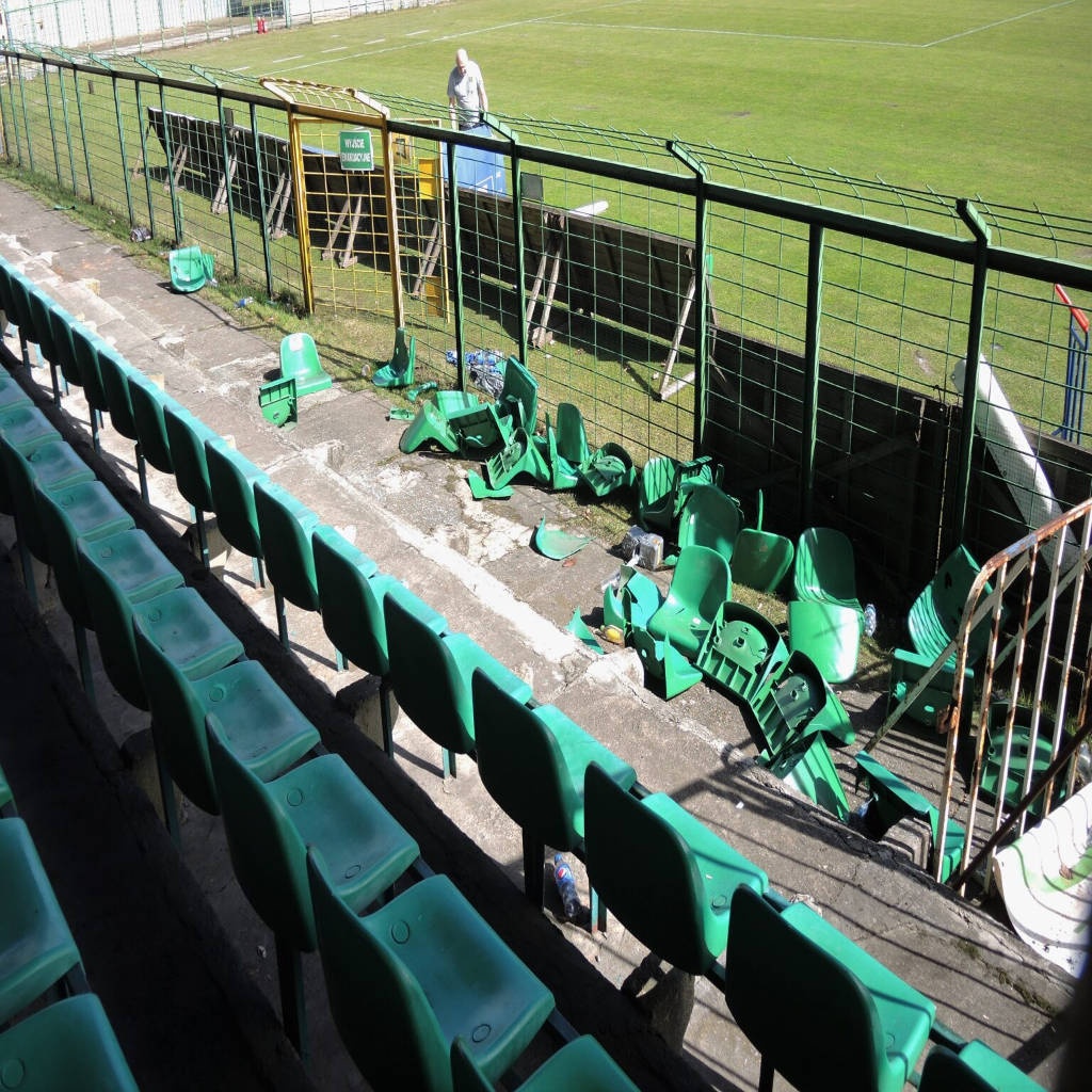 Wojewoda do końca sezonu zamknął dla publiczności stadion przy ul. Bukowej