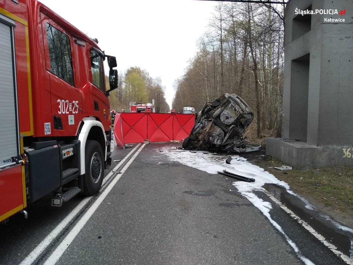 Jeszcze nie wiadomo kim był mężczyzna, który zginął w wypadku na ul. 73 Pułku Piechoty