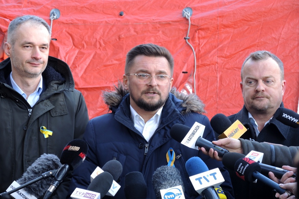 Miasteczka tymczasowe dla uchodźców z Ukrainy. Prezydenci domagają się wsparcia rządu