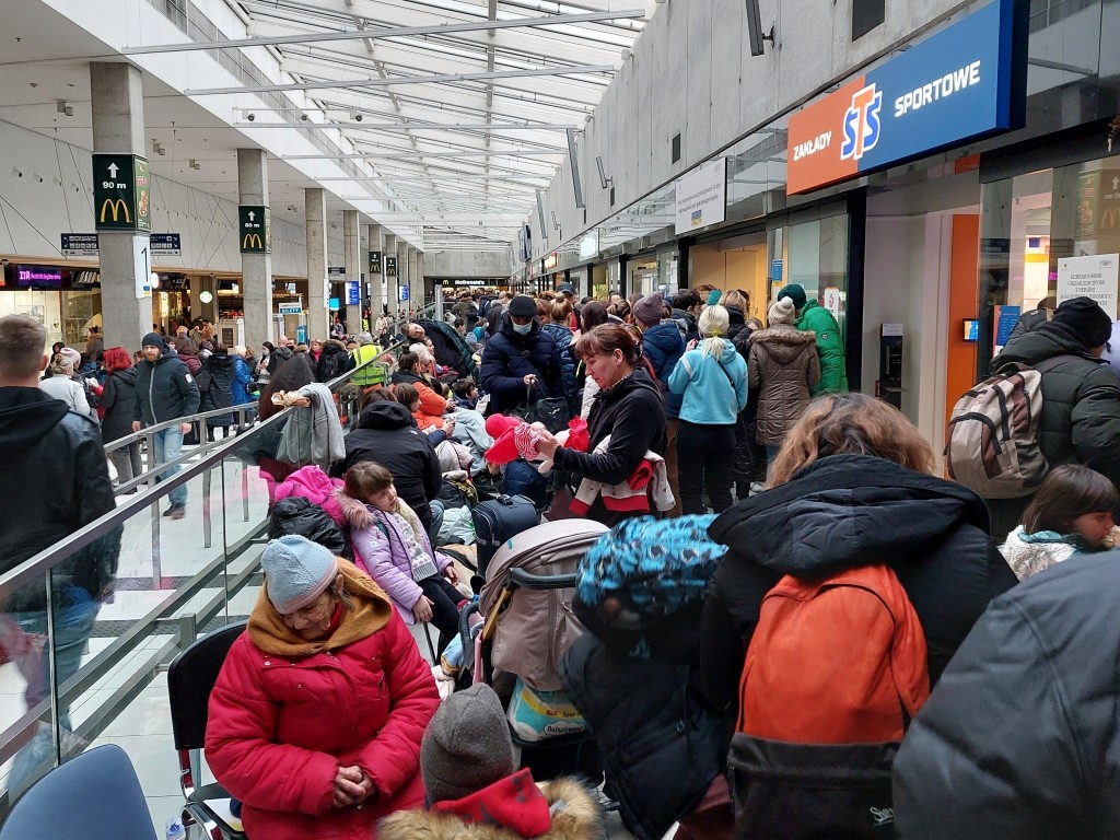 Dzień dobry Katowice. Sytuacja uchodźców na dworcu ma się poprawić
