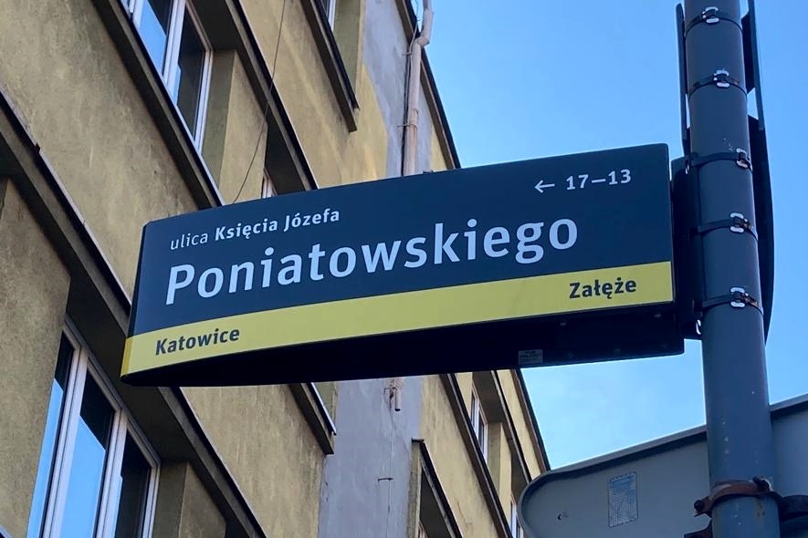 Załęże w Śródmieściu. Są błędy na nowych tabliczkach z nazwami ulic