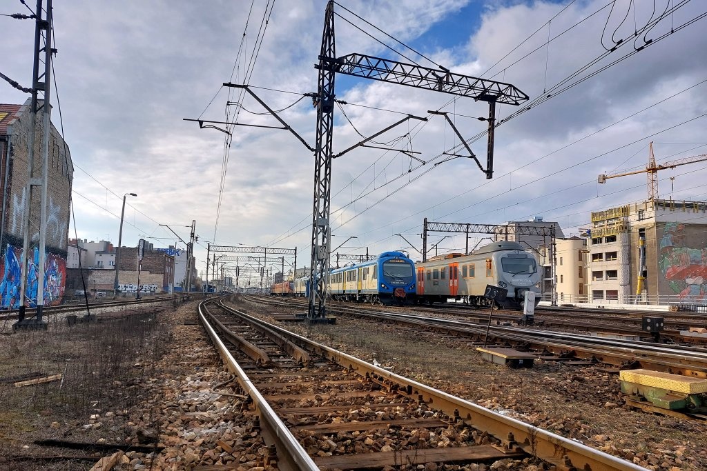 Pociągiem na Buglę, powrót peronu 5 i windy w Ligocie. Tak zmienią się stacje i przystanki w Katowicach