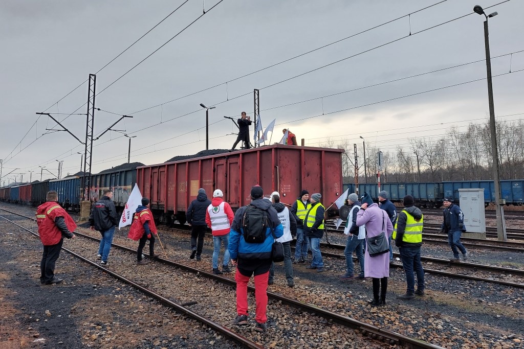 Związkowcy blokują tory. Węgiel nie dojedzie do elektrowni