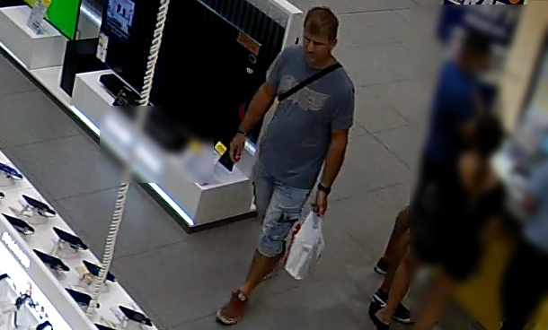 Kradzież zegarka w Galerii Katowickiej. Policja szuka tego mężczyzny