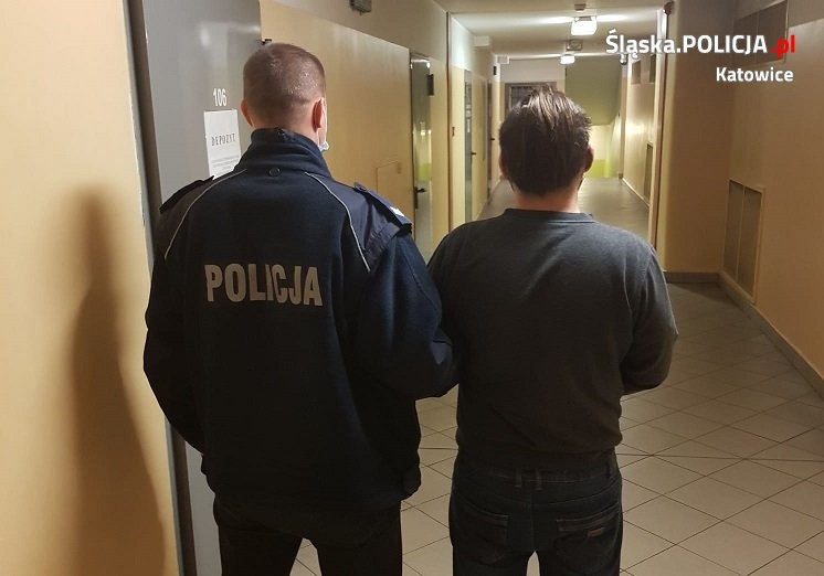 Mężczyzna, który chciał wysadzić kamienicę, usłyszał zarzuty
