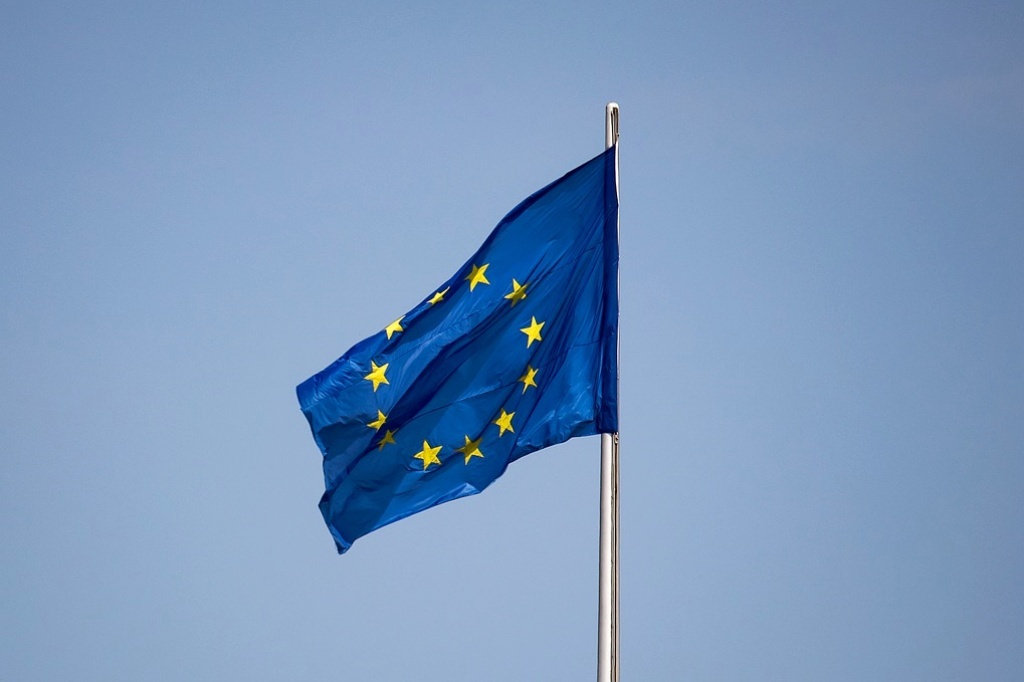 Przeciw PiS i za Unią Europejską. Dzisiaj manifestacja na katowickim Rynku