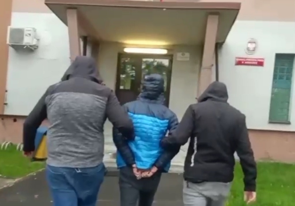 41-letnia kobieta zginęła na drodze. Policja zatrzymała mężczyznę, który miał ją potrącić