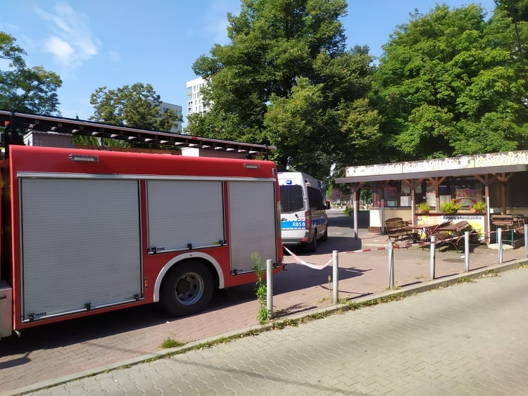 Zamknięte ulice w centrum Katowic. Na miejscu są kontrterroryści i inne służby