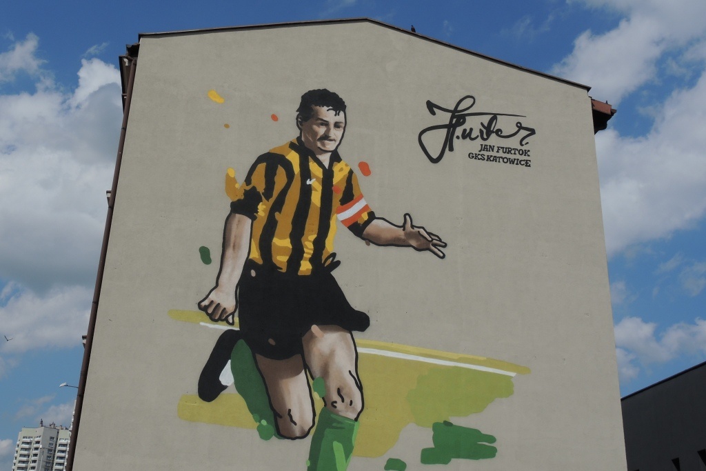 Legenda katowickiej piłki nożnej doczekała się upamiętnienia. Jan Furtok ma swój mural