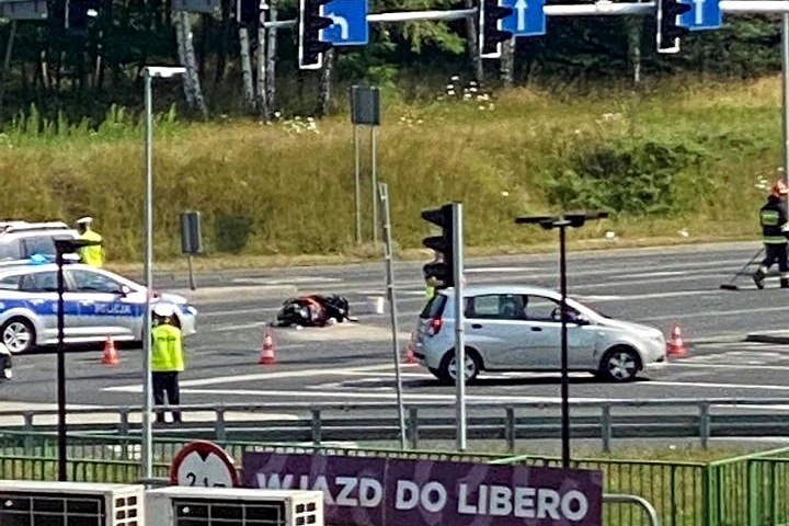 Wypadek przy Galerii Libero. Są duże utrudnienia