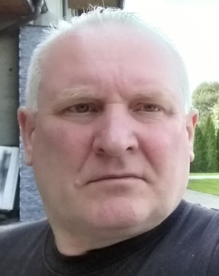 Tragedia pod Częstochową. Nie żyją trzy osoby. Cała śląska policja szuka tego mężczyzny