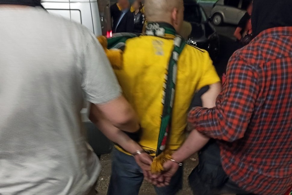 Kibole GKS-u zatrzymani po meczu na Bukowej. Policjanci szukają kolejnych