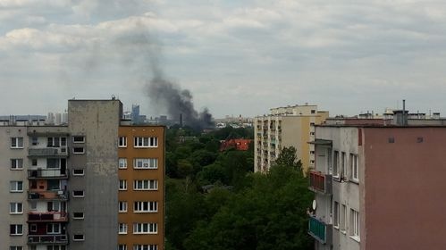 Dwa pożary w Katowicach. Paliło się w zakładzie utylizacji akumulatorów