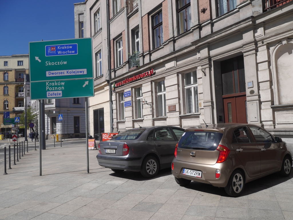 Skończyła się akcja ulotkowa straży miejskiej. Od dzisiaj za nielegalne parkowanie mają być wystawiane mandaty