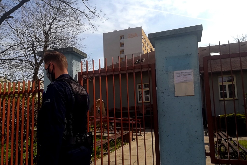 Ognisko indyjskiej mutacji koronawirusa w Katowicach u sióstr kalkutek