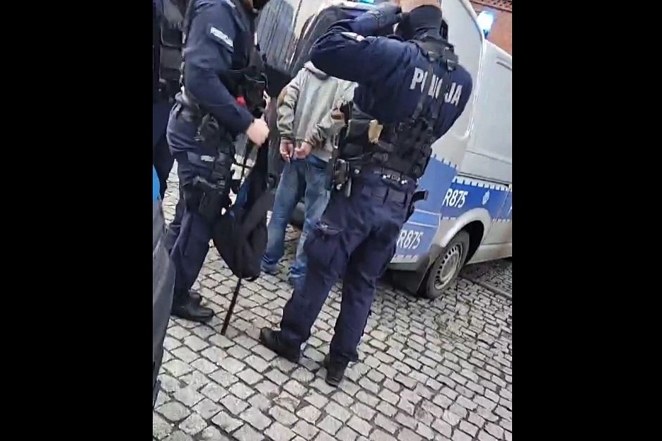 Umówił się z 14-latką w Katowicach i został zatrzymany, ale wyszedł z aresztu