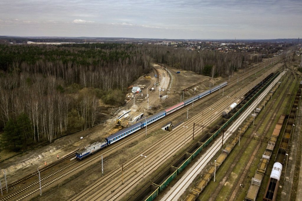 Pociąg na lotnisko. Kolejowa inwestycja posuwa się w kierunku Pyrzowic