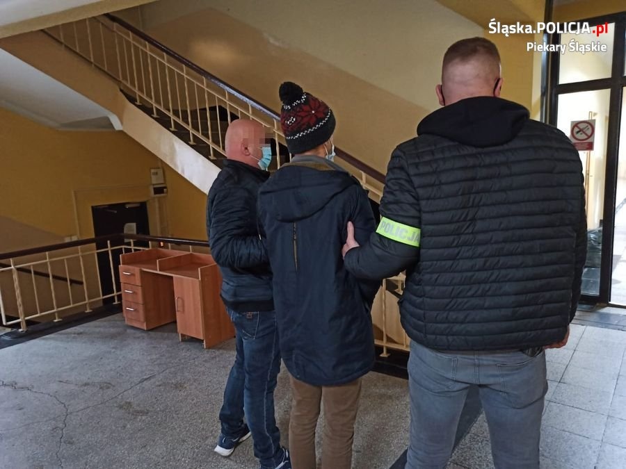 27-latek z Katowic uprawiał marihuanę w wynajętym domu w Piekarach Śląskich