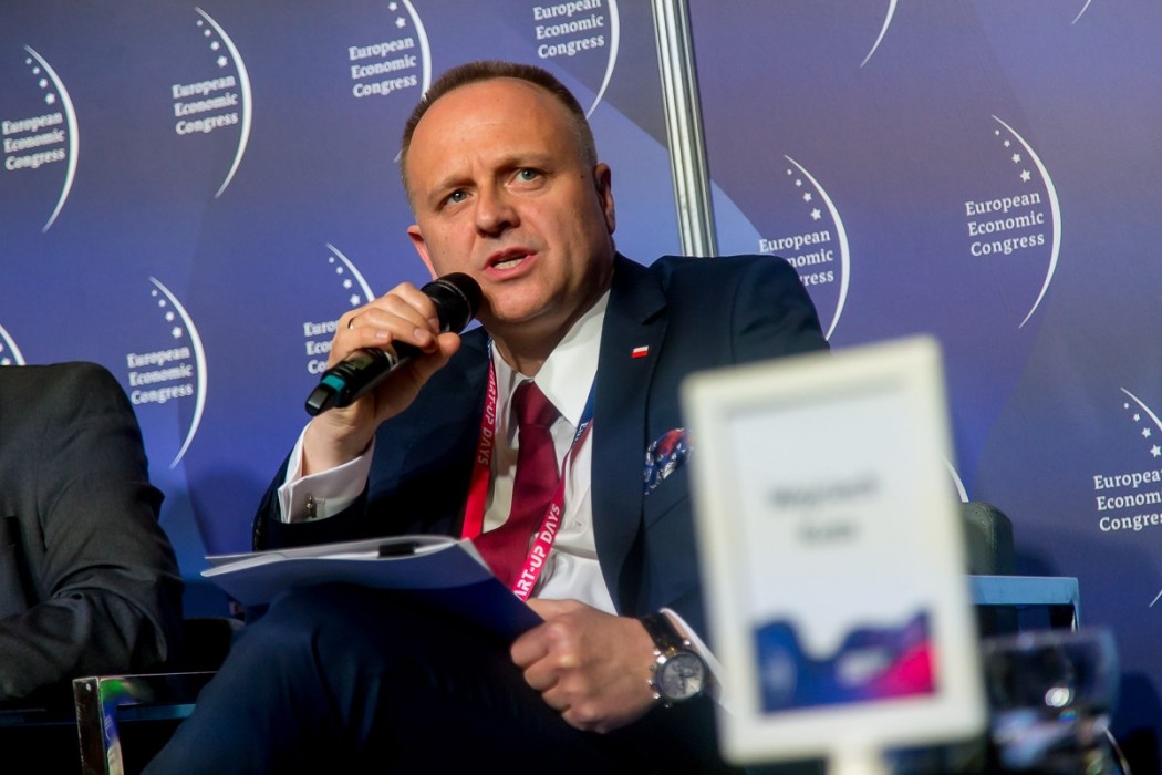 Kolejny członek zarządu województwa śląskiego zakażony koronawirusem