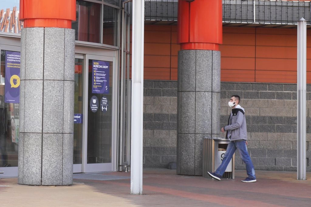 Dzień dobry Katowice. Od dzisiaj godziny dla seniorów w sklepach