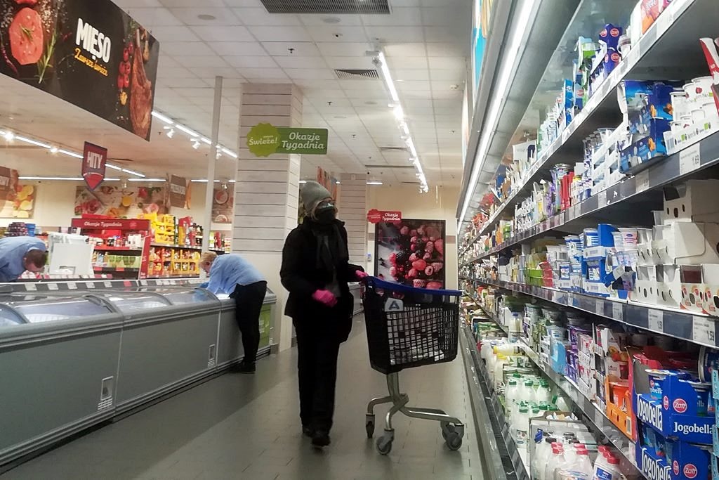 Wracają godziny dla seniorów w sklepach, aptekach i drogeriach