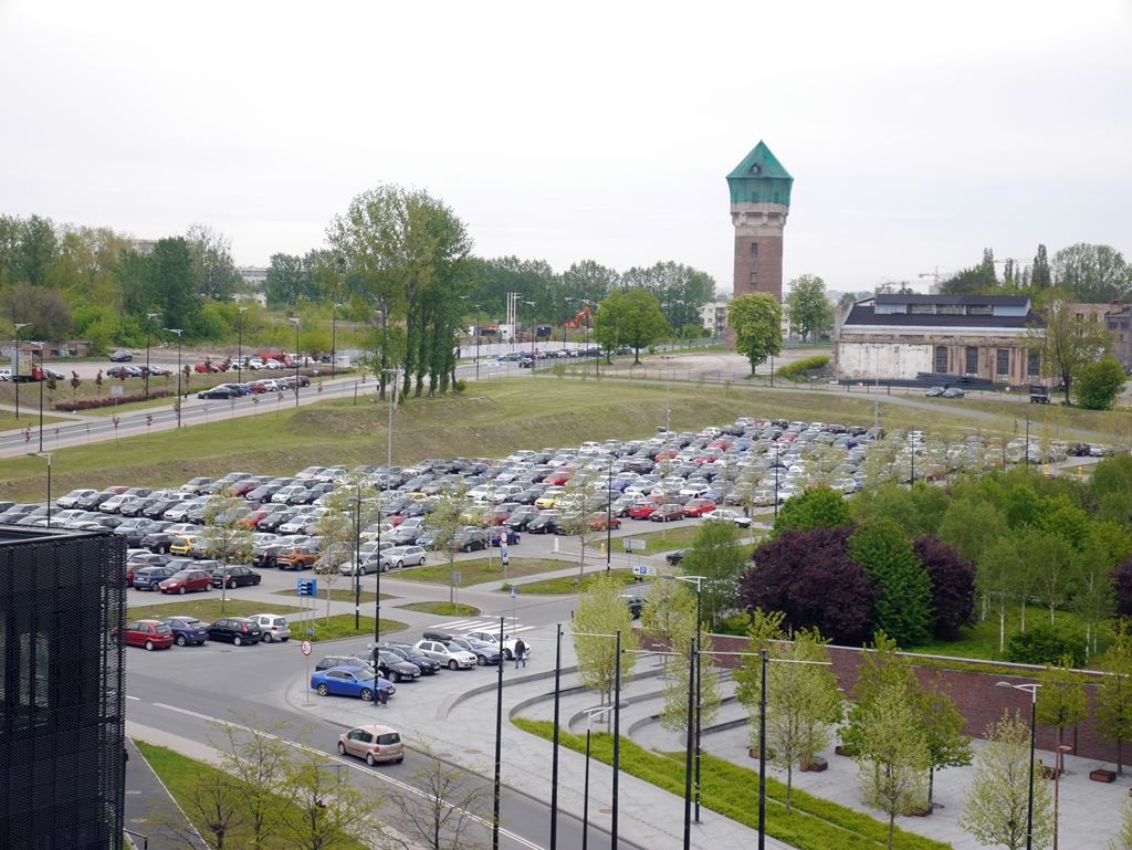 Miasto oszacowało ile pieniędzy zarobi na wprowadzeniu opłat za parkingi w strefie kultury