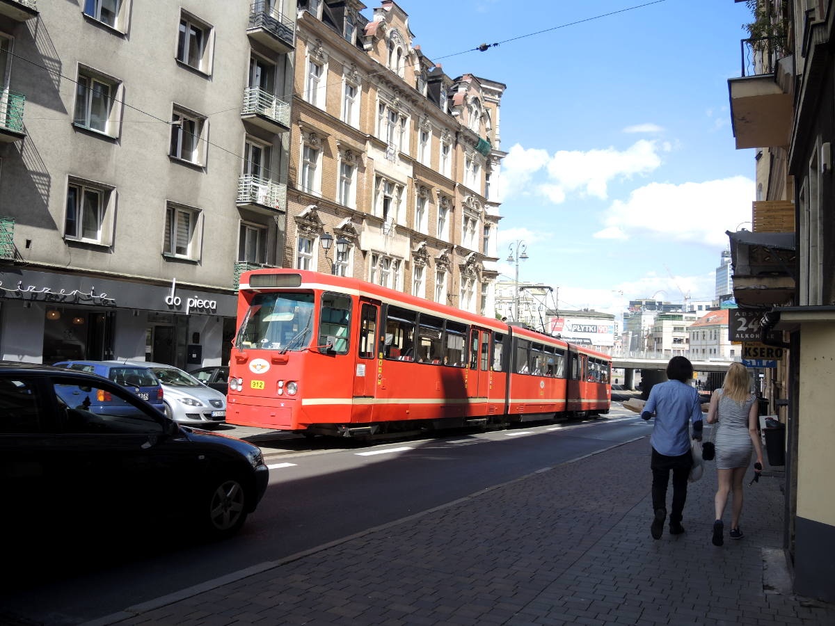 Katowice zgadzają się na przekazanie akcji Tramwajów Śląskich metropolii. Stawiają jednak kilka warunków