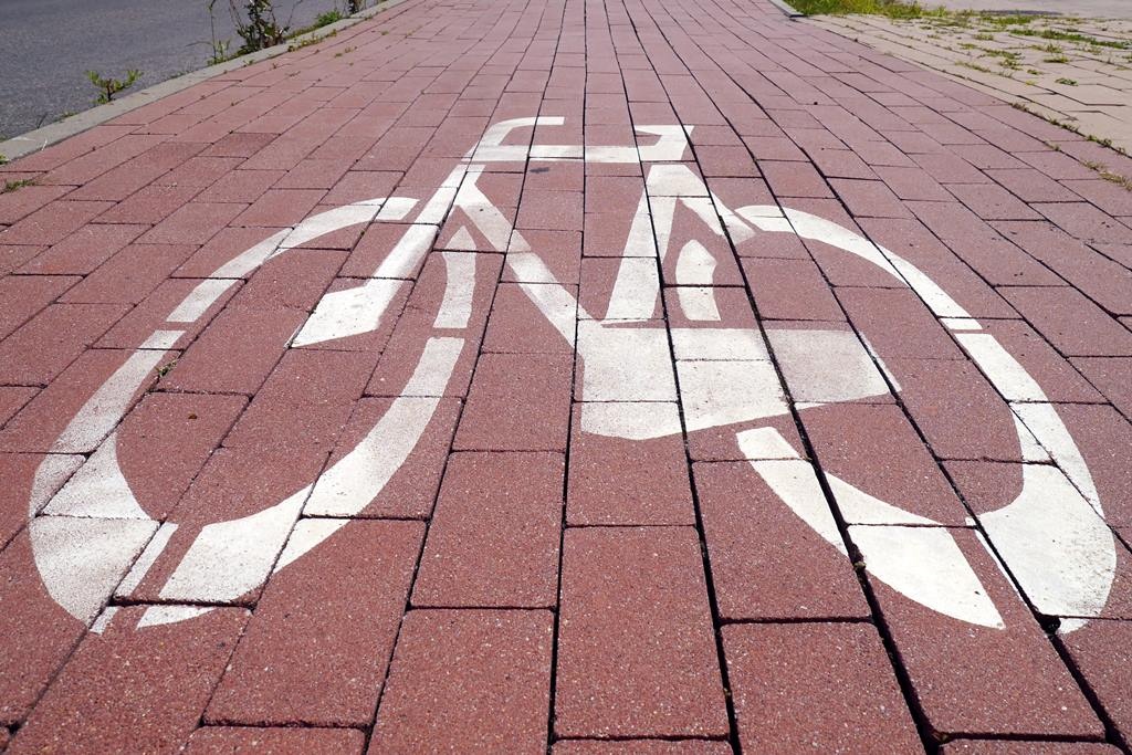 Kolejna droga rowerowa zostanie zrobiona z kostki brukowej