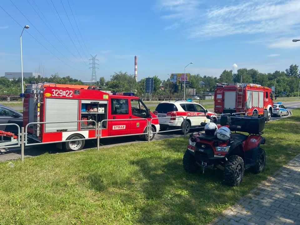 Zaginał 25-letni mieszkaniec Katowic. Szukają go policja i straż pożarna